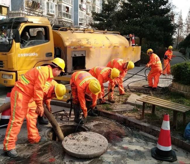 堆龙德庆市政管道清淤